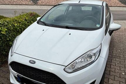 Ford Fiesta 50.400 km 7.350 &euro; Losheim Am See 66679