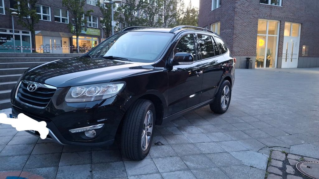 Hyundai SANTA FE 256.000 km 4.850 &euro; Berlin 13355