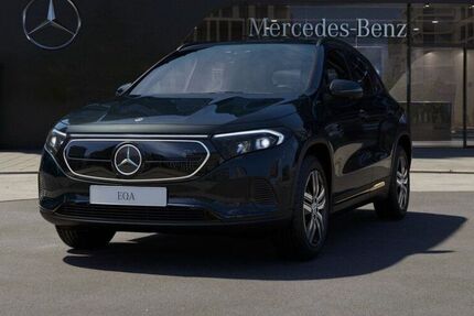 Mercedes EQA