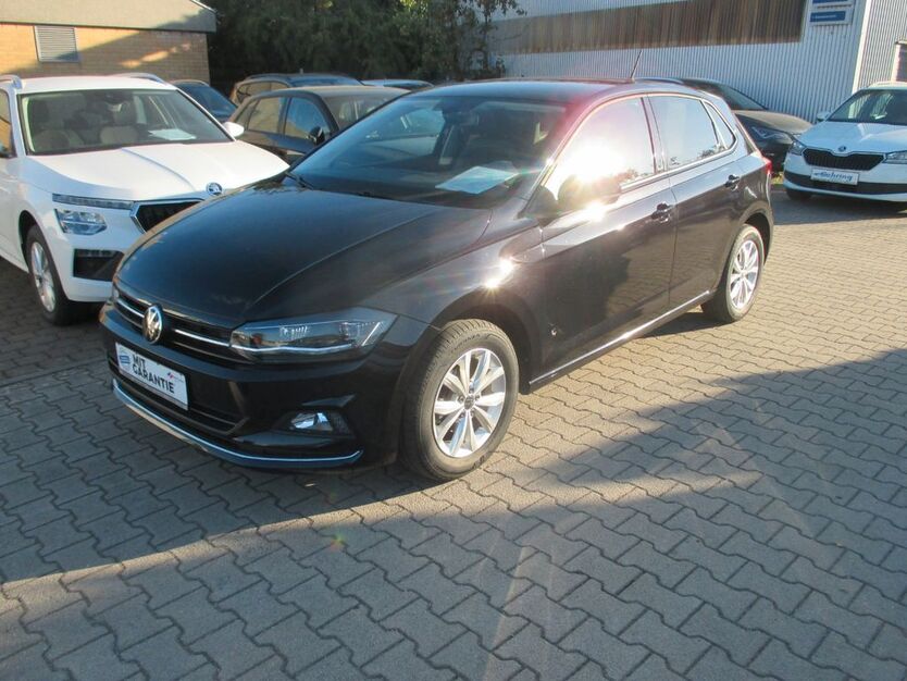 VW Polo 74.800 km 15.590 € Dombühl 91601