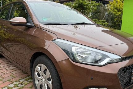 Hyundai i20 105.000 km 6.590 &euro; Ronnenberg 30952
