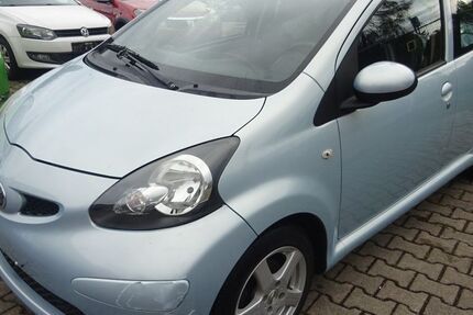 Toyota Aygo (X) 101.350 km 3.690 &euro; Augsburg 86167