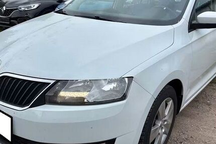 Skoda Rapid 99.999 km 9.399 &euro; Detmold 32758