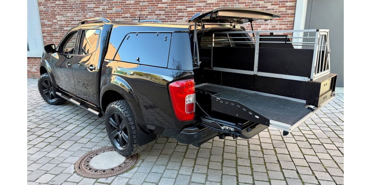 Nissan Navara 115.600 km 30.500 &euro; Unterföhring/ München 85774