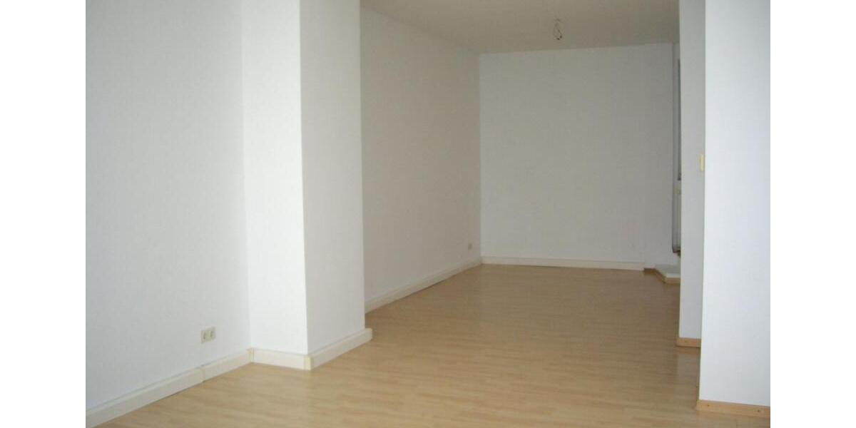 5 - Zimmer - Altbauwohnung , Nbg. - Südstadt , keine WG 5 zimmer