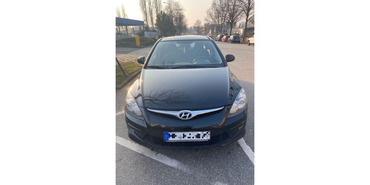 Hyundai i30 242.000 km 2.800 &euro; Hamburg 20537