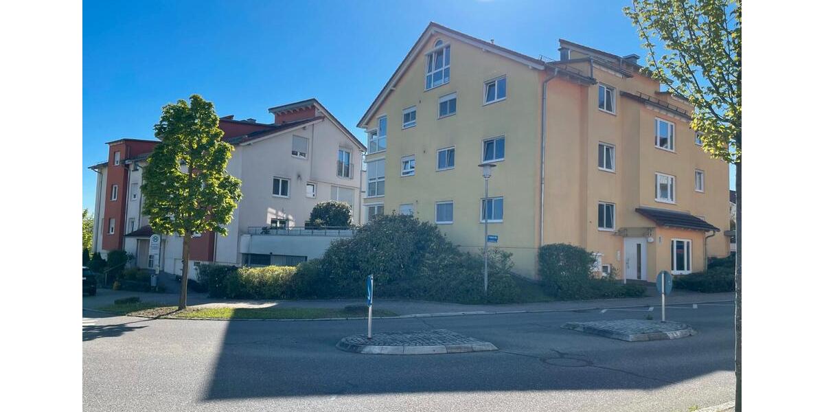 Etagenwohnung Öhringen - 3 Zimmer, 86 m&sup2;, 1.090&euro; | Angebot:26403116