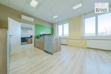 Büro mit großer Werkhalle in bester Verkehrsanbindung zimmer