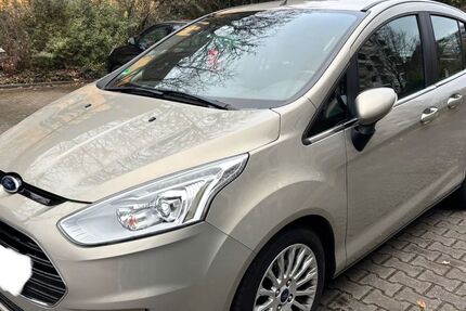 Ford B-Max 45.140 km 9.900 &euro; Nürnberg 90425