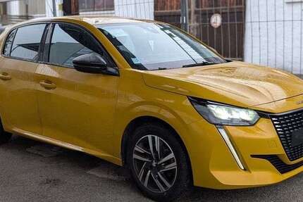 Peugeot 208 26.215 km 15.590 &euro; Mainz 55128