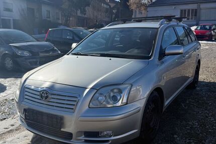 Toyota Avensis 164.390 km 2.300 &euro; Wehingen 78564