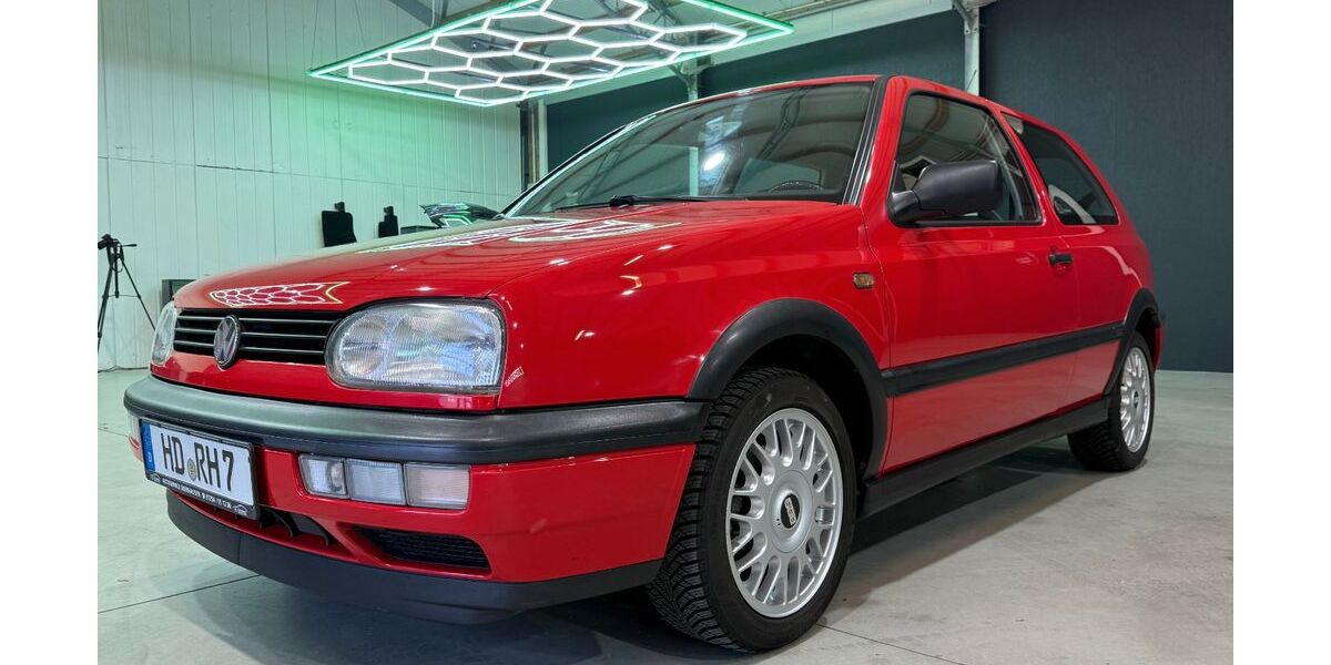 VW Golf 170.000 km 8.999 &euro; Oberhausen Rheinhausen 68794