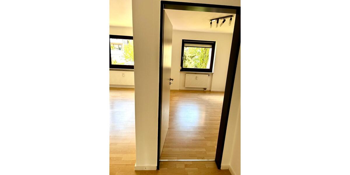 Etagenwohnung Regensburg Galgenberg - 3 Zimmer, 63 m&sup2;, 320.000&euro; | Angebot:26874984