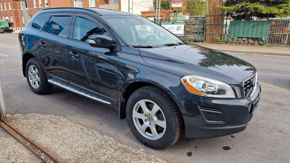 Volvo XC60 290.000 km 7.950 &euro; Eschweiler 52249