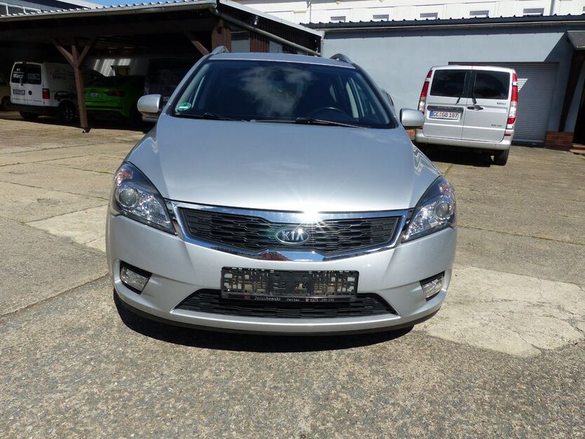 Kia ceed Sportswagon 133.830 km 3.999 € Werdau 08412