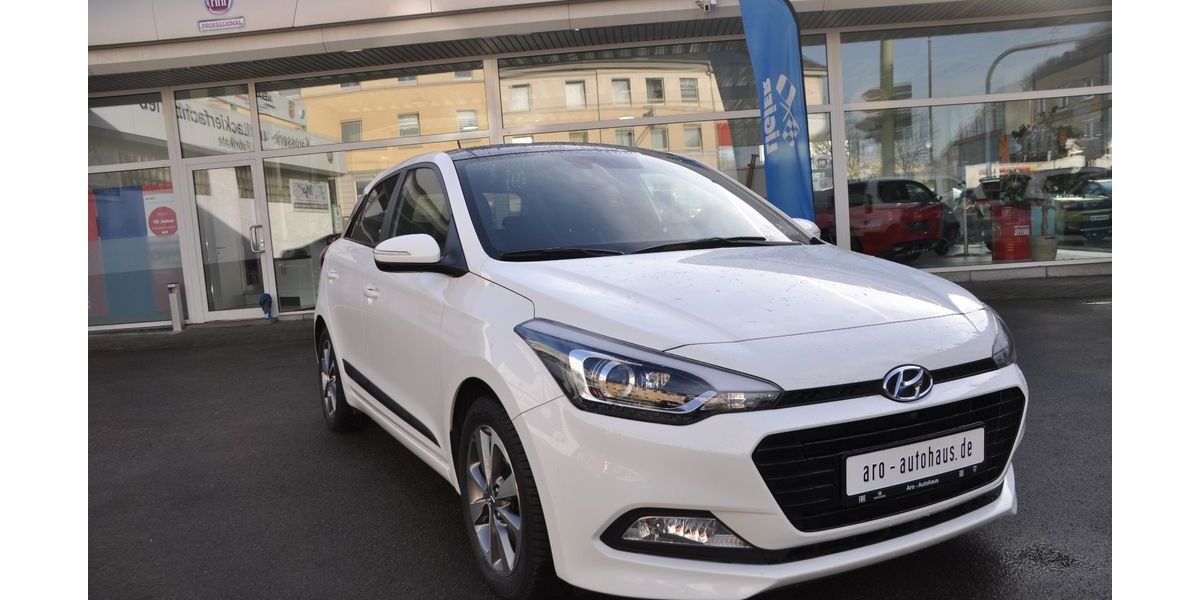 Hyundai i20 90.310 km 11.990 &euro; Hagen 58089