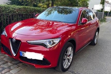 Alfa Romeo Stelvio 94.500 km 21.700 &euro; Berlin 13507