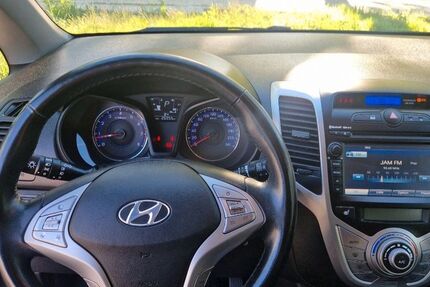 Hyundai ix20 27.000 km 15.000 &euro; Berlin 12105