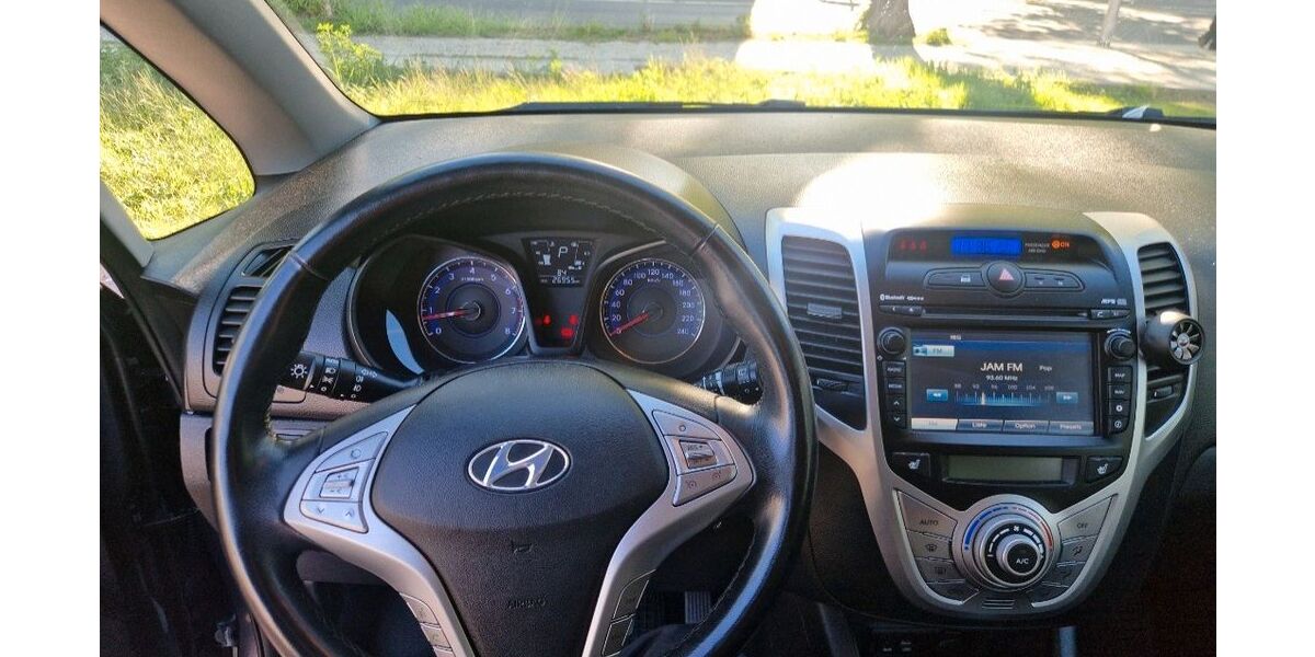Hyundai ix20 27.000 km 15.500 &euro; Berlin 12105
