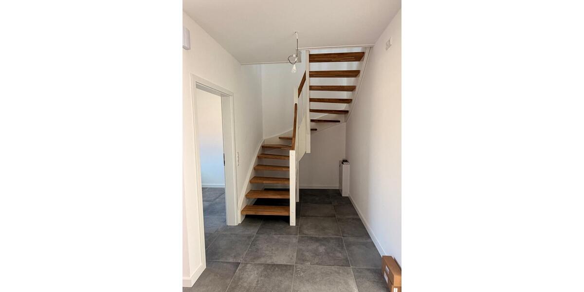 Etagenwohnung Friedrichskoog - 3 Zimmer, 95 m&sup2;, 1.200&euro; | Angebot:26334382