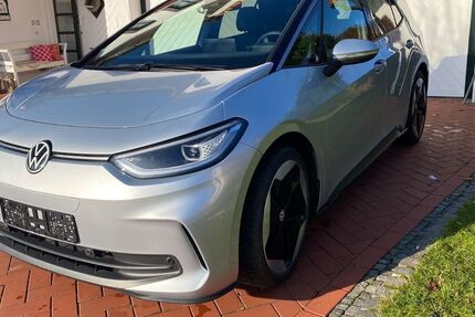 VW ID.3 28.800 km 28.600 &euro; Büren 33142