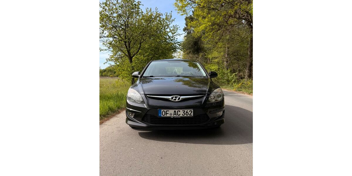 Hyundai i30 100.000 km 4.800 &euro; Rodgau 63110