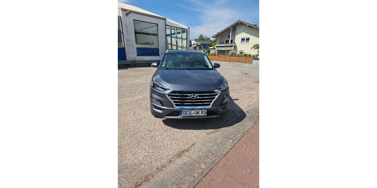 Hyundai TUCSON 51.000 km 18.600 &euro; Osterhofen 94486
