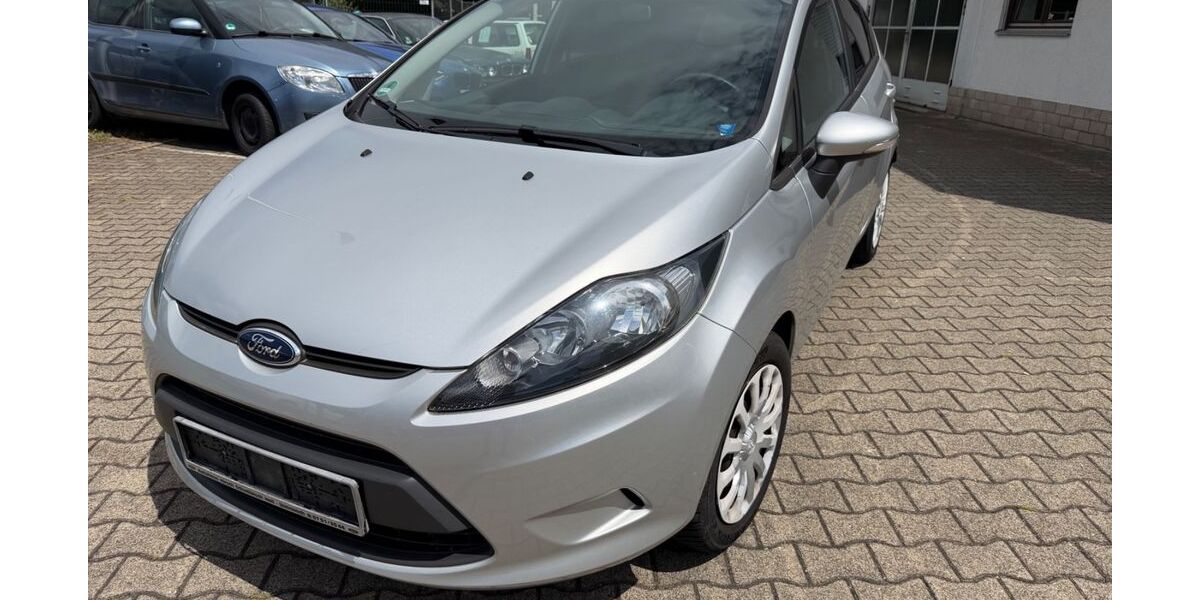 Ford Fiesta 93.000 km 5.900 &euro; Wehr 79664