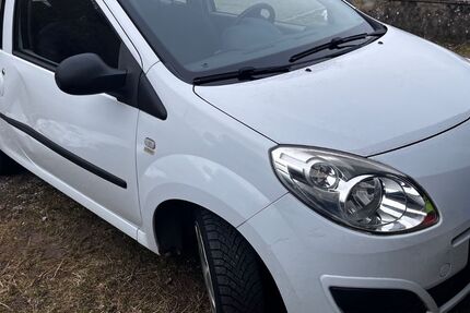 Renault Twingo 135.371 km 1.490 &euro; Rickenbach 79736