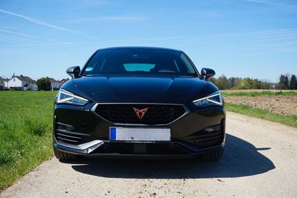 Cupra Leon 62.000 km 24.900 &euro; Memmingen 87700