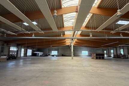 Halle in Haimpfarrich 9.000 € 3000 m² zimmer