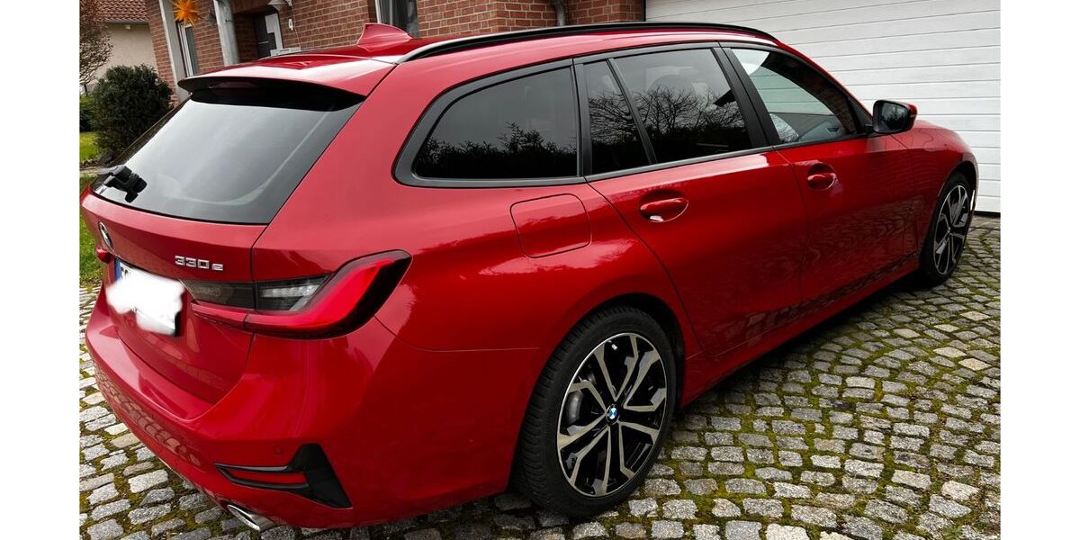 BMW 330 54.000 km 25.950 &euro; Wehretal OT Reichensachsen 37287