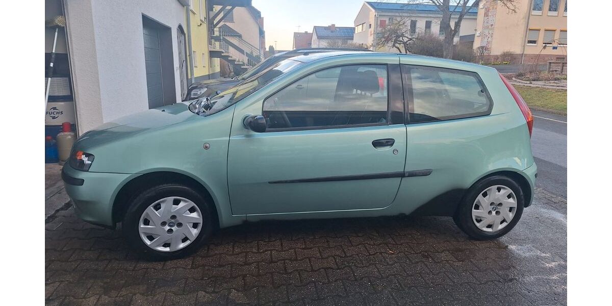 Fiat Punto 84.891 km 1.500 &euro; Obergrenzebach 34621