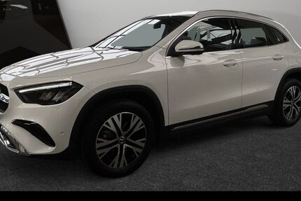 Mercedes-Benz GLA 180 4.266 km 34.990 &euro; Bremen 28307