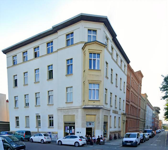 Büro in Halle 2.470 € 260 m²