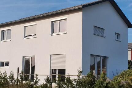 Haus Neuenstein - 4 Zimmer, 126 m&sup2;, 329.000&euro; | Angebot:26349419