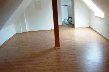 Wohnung Neunkirchen - 1 Zimmer, 40 m&sup2;, 295&euro; | Angebot:26442318