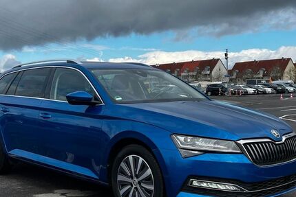 Skoda Superb 191.000 km 16.650 &euro; Mittenwalde 15749