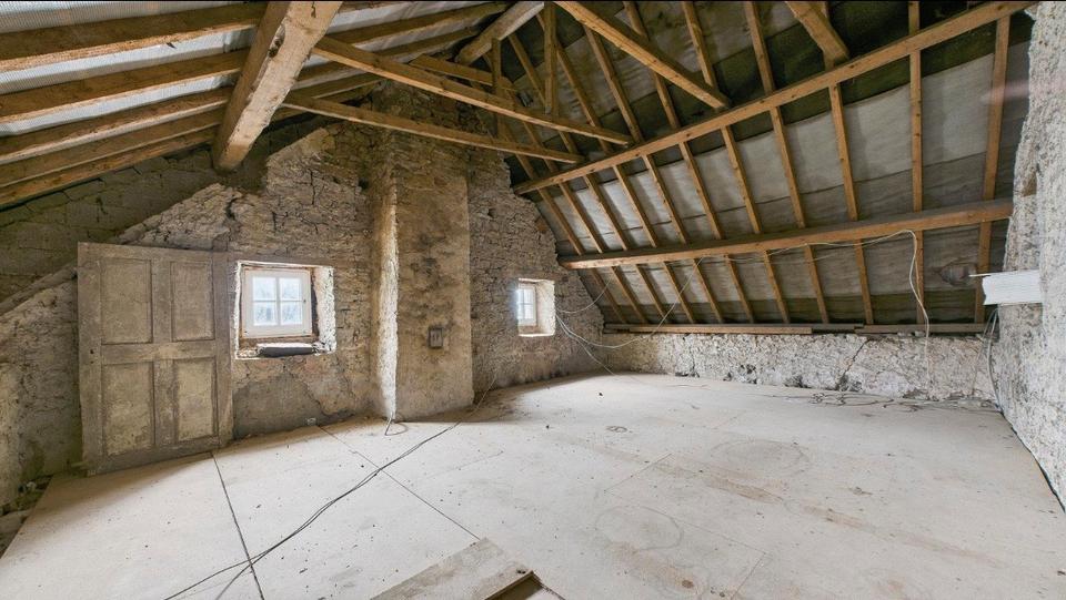 Bauernhaus, Landhaus Schönecken - 10 Zimmer, 220 m&sup2;, 498.000&euro; | Angebot:26855836