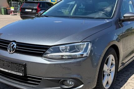 VW Jetta 192.216 km 3.990 &euro; Göttingen 37081