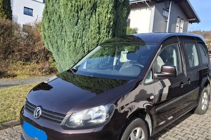 VW Caddy 180.000 km 9.900 &euro; Bad Orb 63619