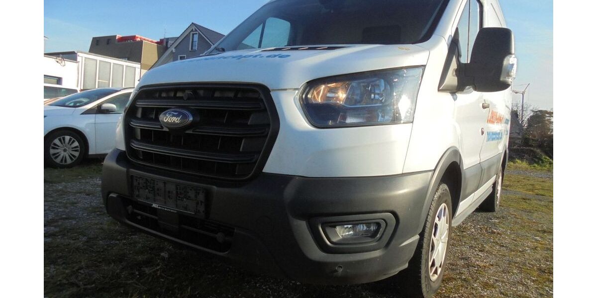 Ford Transit 153.200 km 15.900 &euro; Nürnberg 90431