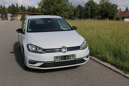 VW Golf 96.000 km 14.800 &euro; Aichhalden-Rötenberg 78733