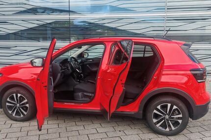 VW T-Cross 92.000 km 15.999 &euro; Frankfurt am/Main 60389
