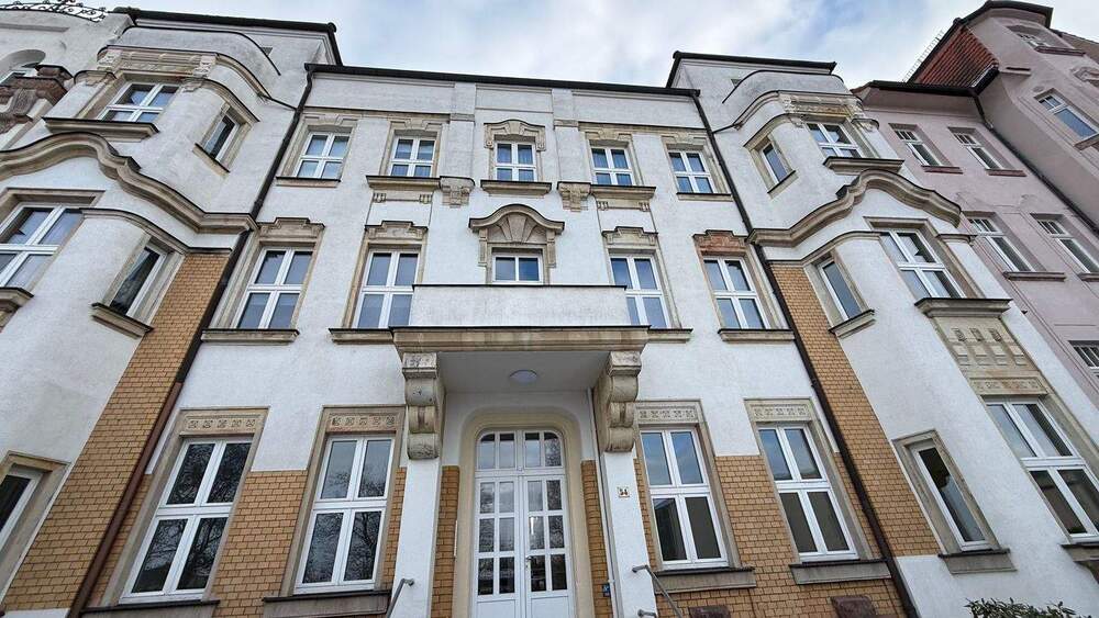 Zimmer Chemnitz Sonnenberg - 2 Zimmer, 67 m&sup2;, 330&euro; | Angebot:25985408