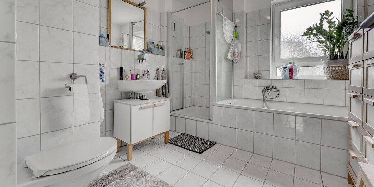 Reihenendhaus Lörrach Hauingen - 6 Zimmer, 133 m&sup2;, 560.000&euro; | Angebot:26402573