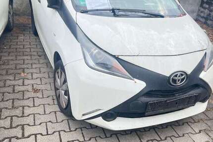 Toyota Aygo 230.000 km 2.500 &euro; Frankfurt am Main, Stadt 60438