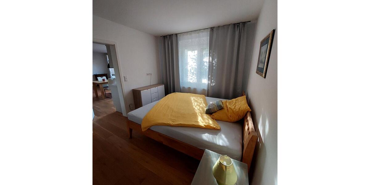 Erdgeschoßwohnung Frankfurt am Main Niederrad - 2 Zimmer, 60 m&sup2;, 1.370&euro; | Angebot:26581595
