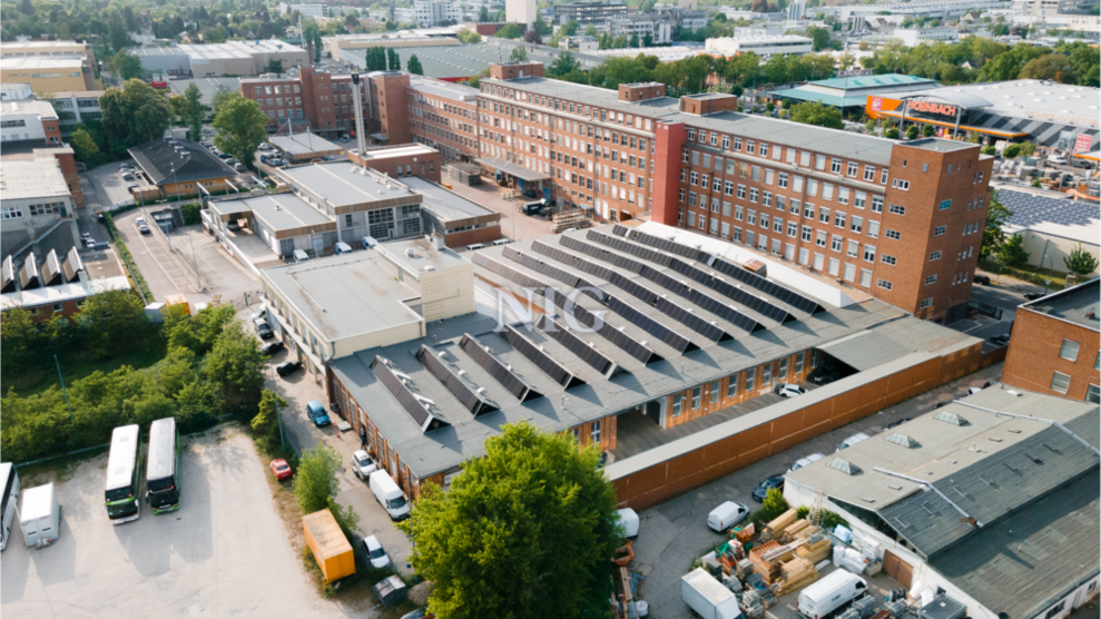 Halle in Berlin 605 € 76 m²