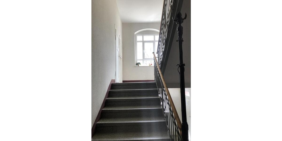 Dachgeschoßwohnung Werdau - 3 Zimmer, 56 m&sup2;, 307&euro; | Angebot:26665630